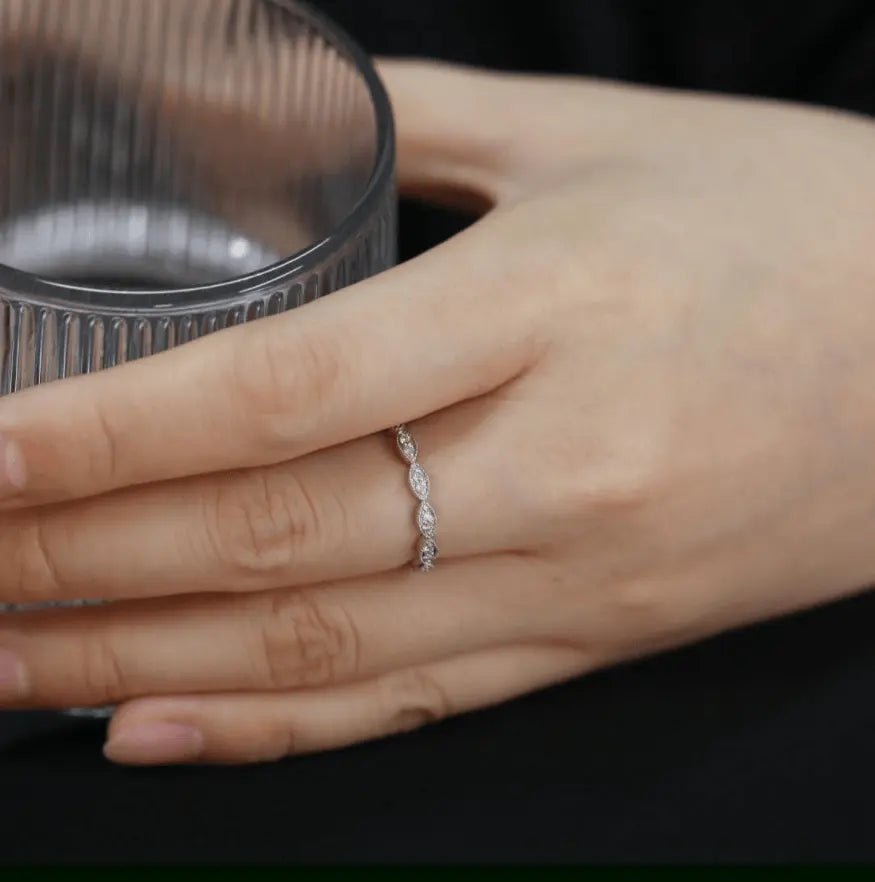 14K White Gold Round Lab Diamond Millegrain Wedding Ring - FIORESE JEWELRY