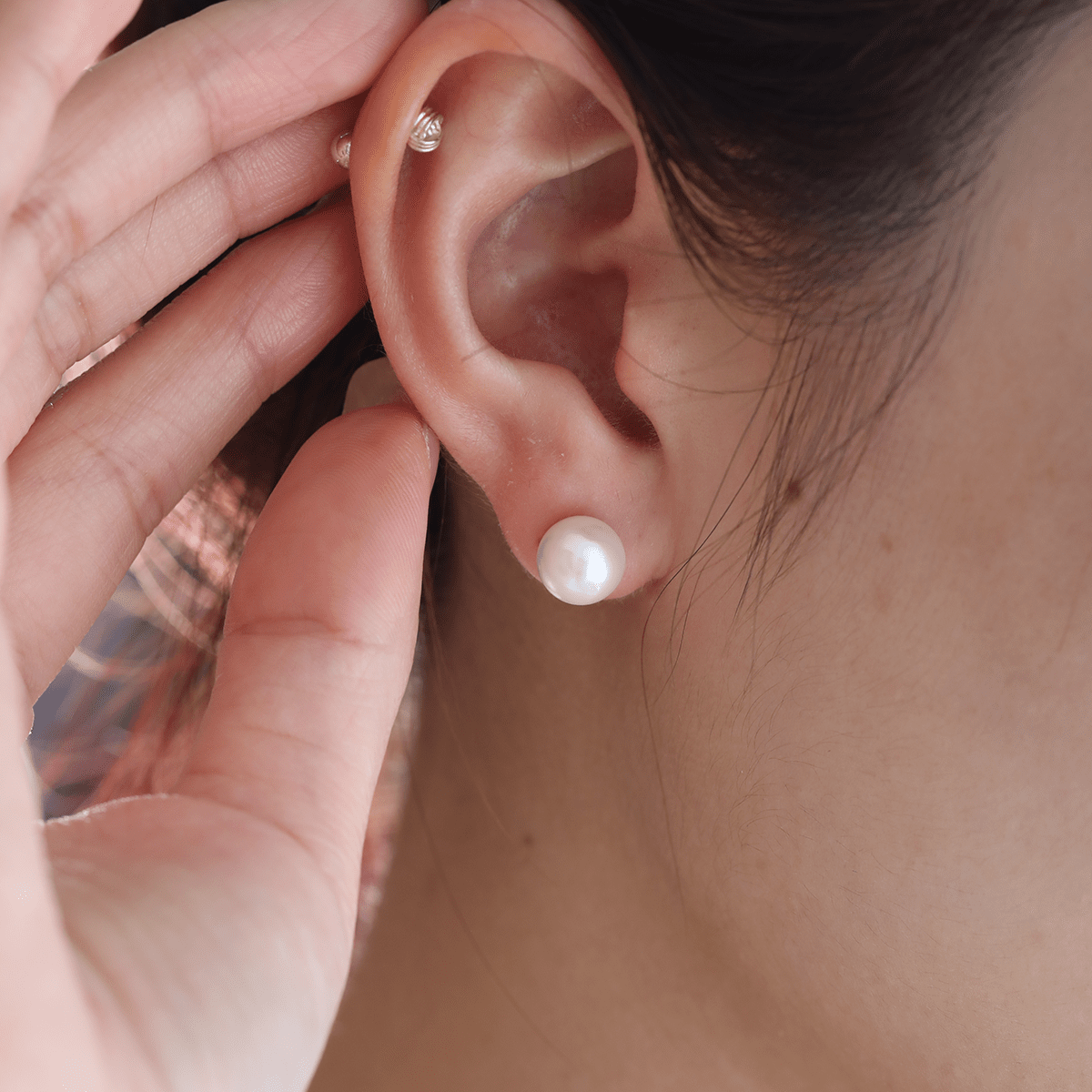 14K Yellow Gold Near - round Fresh - water Pearl Etud Earrings - FIORESE JEWELRY
