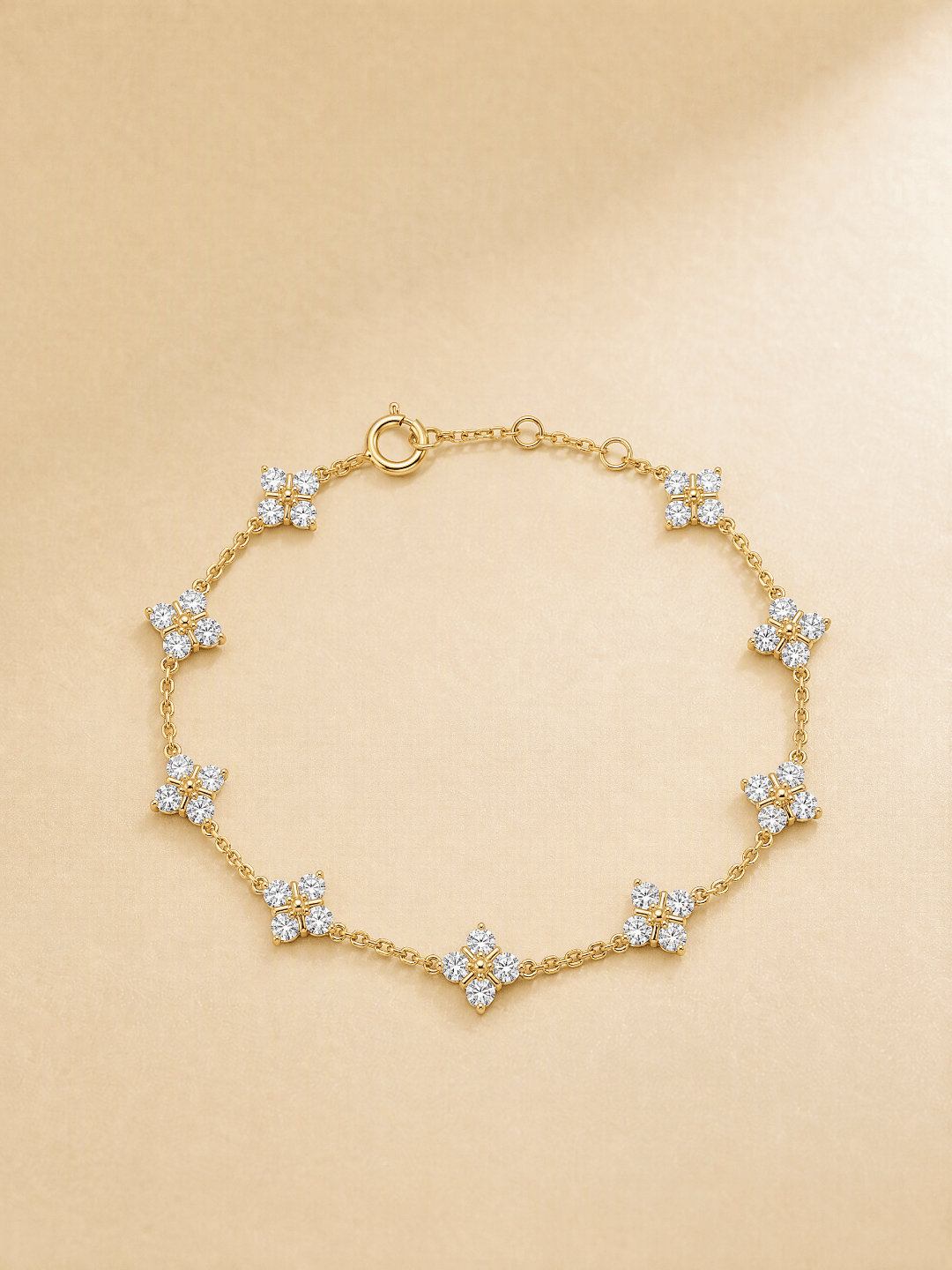 18K Solid Yellow Gold Four‑Point Star Cluster Lab‑Grown Diamond Bracelet - LGG Jewelry