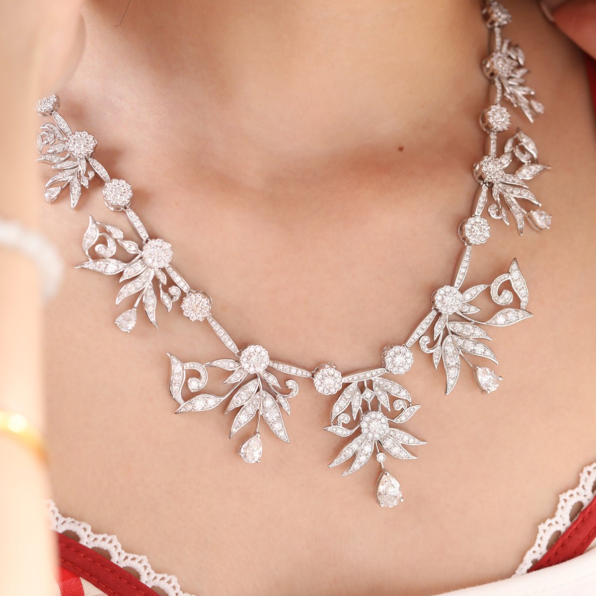 Fiorese High Jewelry – Queen' s Secret Convertible Crown Necklace - FIORESE JEWELRY